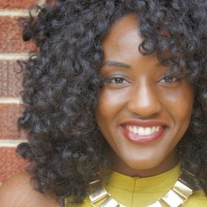 Meet your Posher, Leah